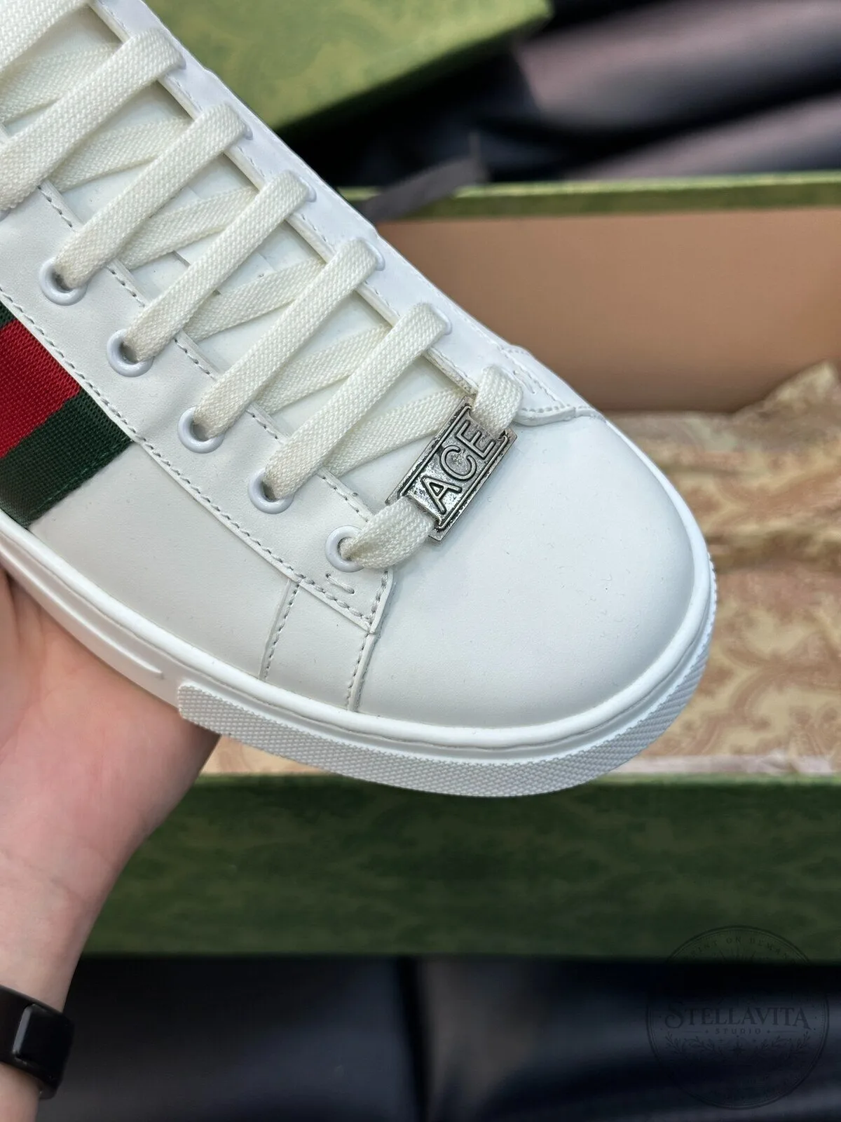 Gucci Doraemon Embroidered White Leather Sneakers 11 Gucci Doraemon Embroidered White Leather Sneakers
